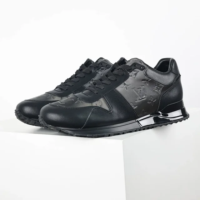 Louis Vuitton Sneakers Run Away product detail image 10