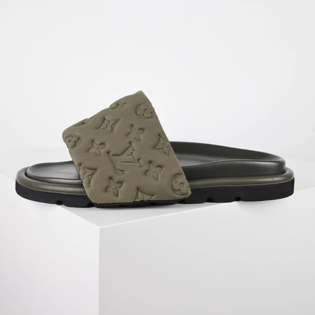 Louis Vuitton Slippers C8 Monogram Hook-and-Loop Strap Slides — LV Slippers Black Colour