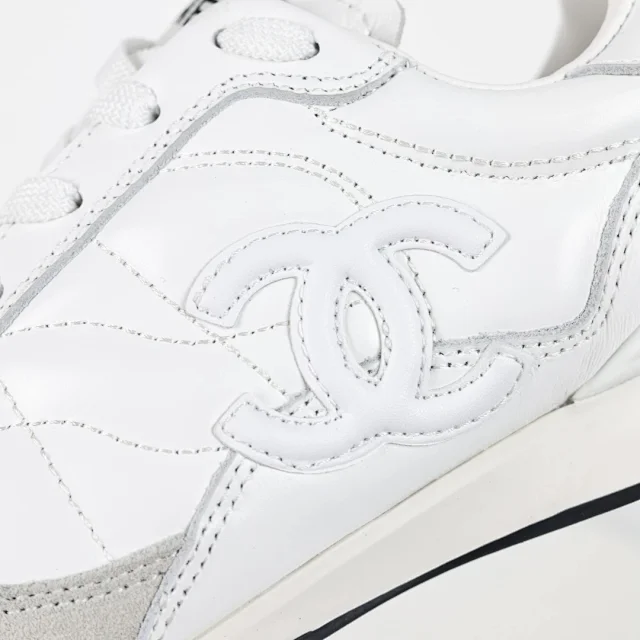 Chanel Sneakers Quilted low-top product detail image 14