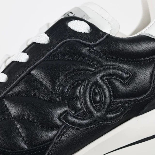 Chanel Sneakers Quilted low-top product detail image 22