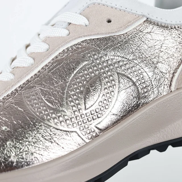 Chanel Sneakers Quilted low-top product detail image 41