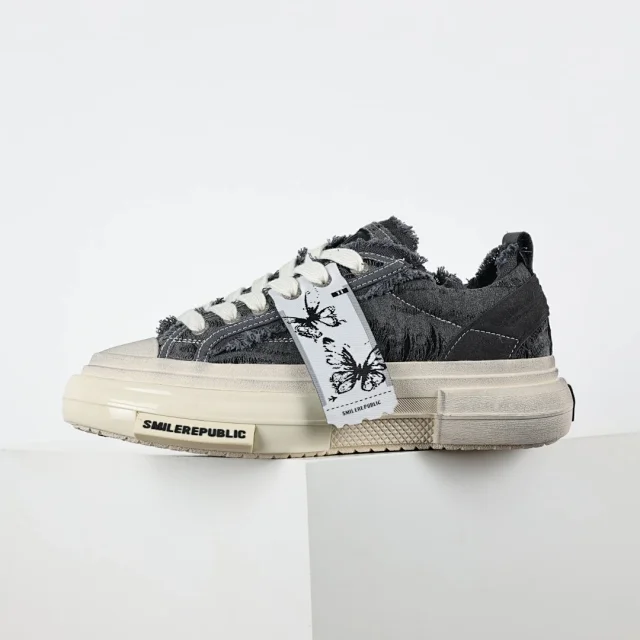 SMILEREPUBLIC Sneakers Low-top frayed canvas platform product detail image 11