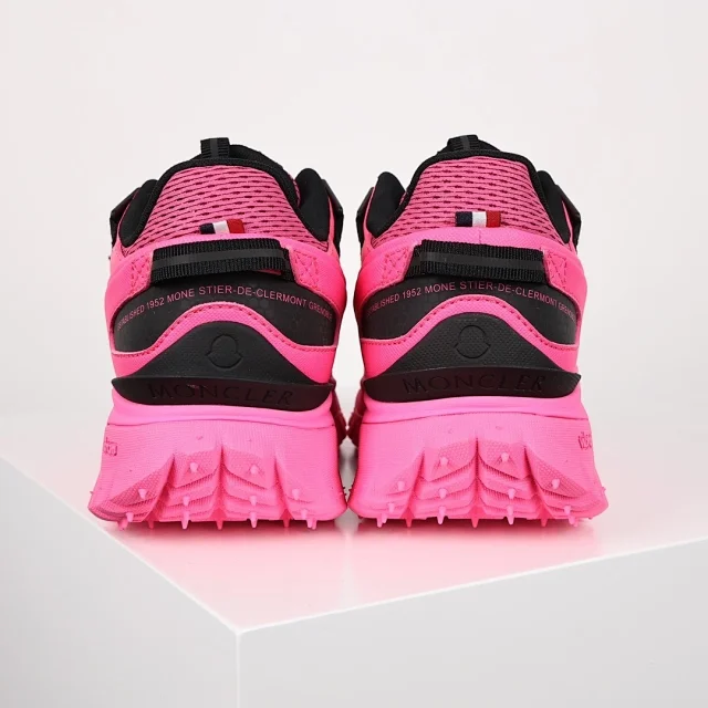 Moncler Sneakers Rugged tread with lug sole product detail image 22