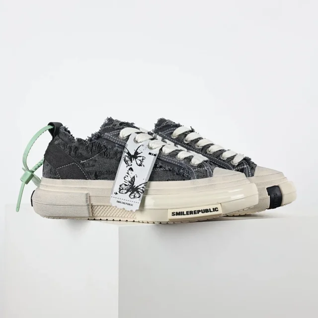 SMILEREPUBLIC Sneakers Low-top frayed canvas platform product detail image 15