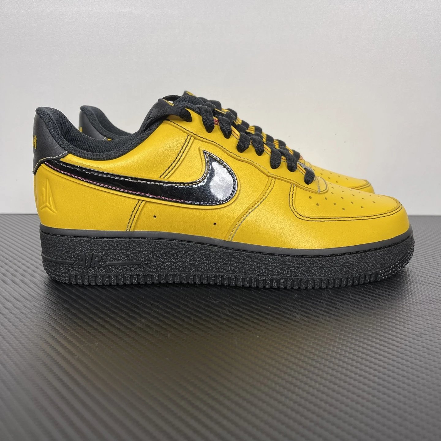Ja Morant Let Me Be Ja（IQ2713-700）