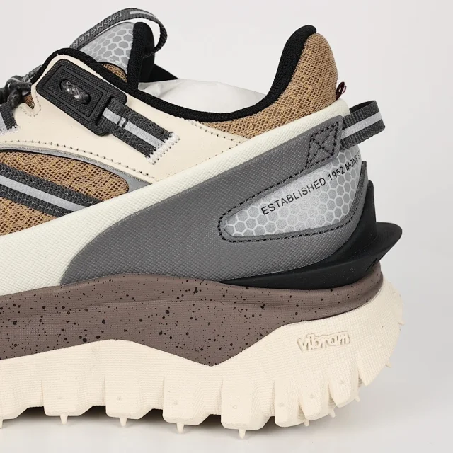 Moncler Sneakers Rugged tread with lug sole product detail image 8
