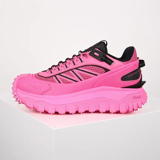 Moncler Sneakers Rugged tread with lug sole product detail image 20