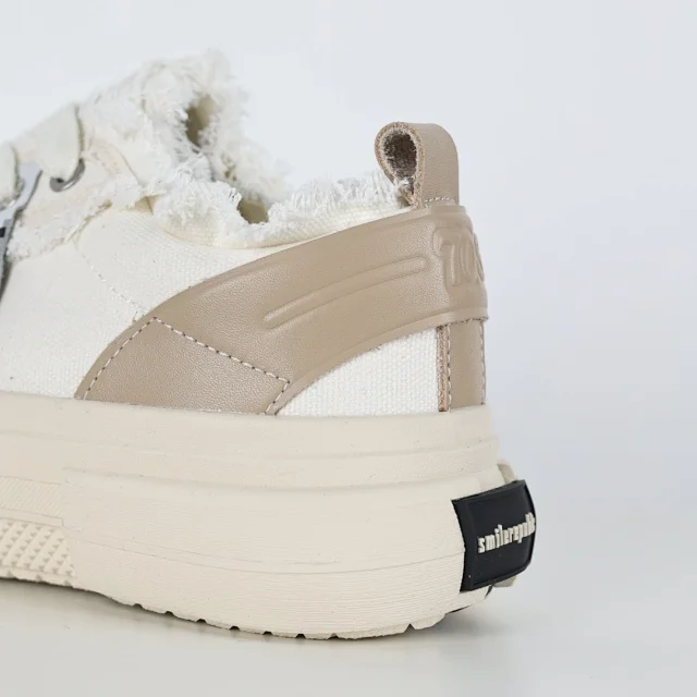 SMILEREPUBLIC Sneakers Low-top frayed canvas platform product detail image 26