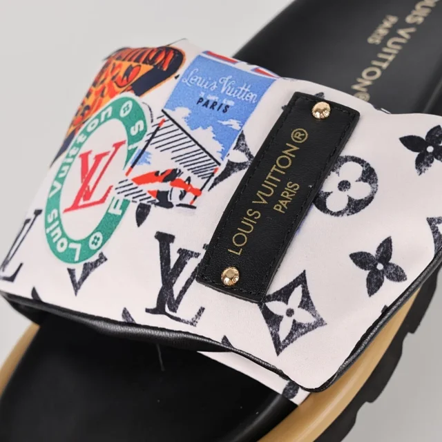 Louis Vuitton Slippers C8 Monogram Hook-and-Loop Strap Slides product detail image 15