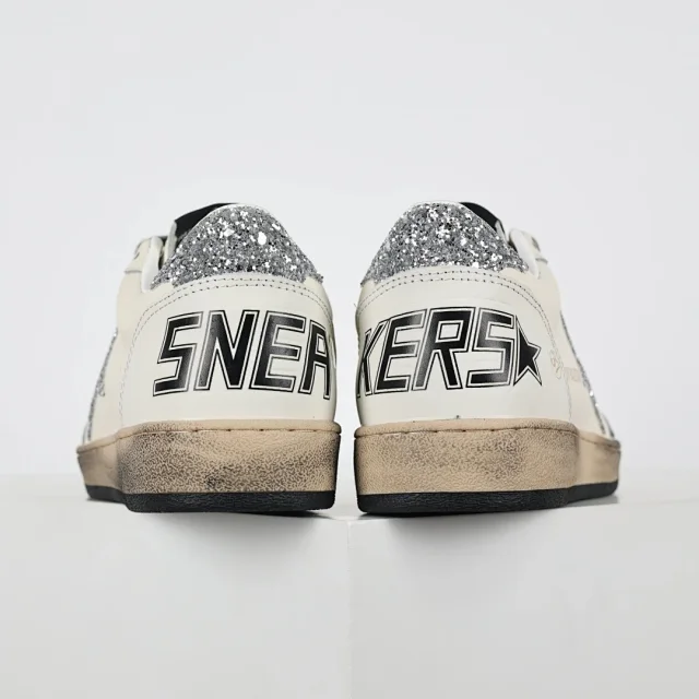Golden Goose Sneakers Super-Star distressed star product detail image 15