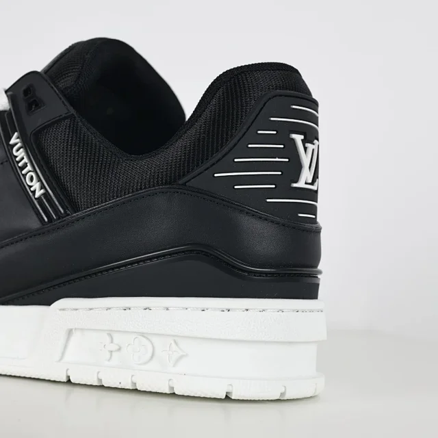 Louis Vuitton Sneakers LV Trainer product detail image 24