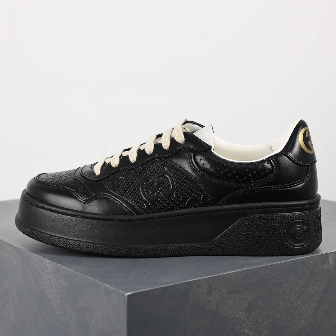 Gucci Sneakers Low-Top Chunky Platform — Gucci biscuit shoes white and black