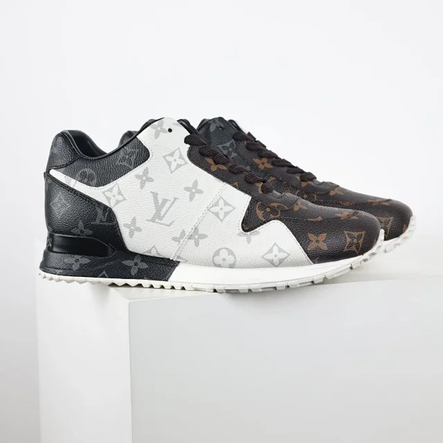 Louis Vuitton Sneakers Run Away product detail image 17