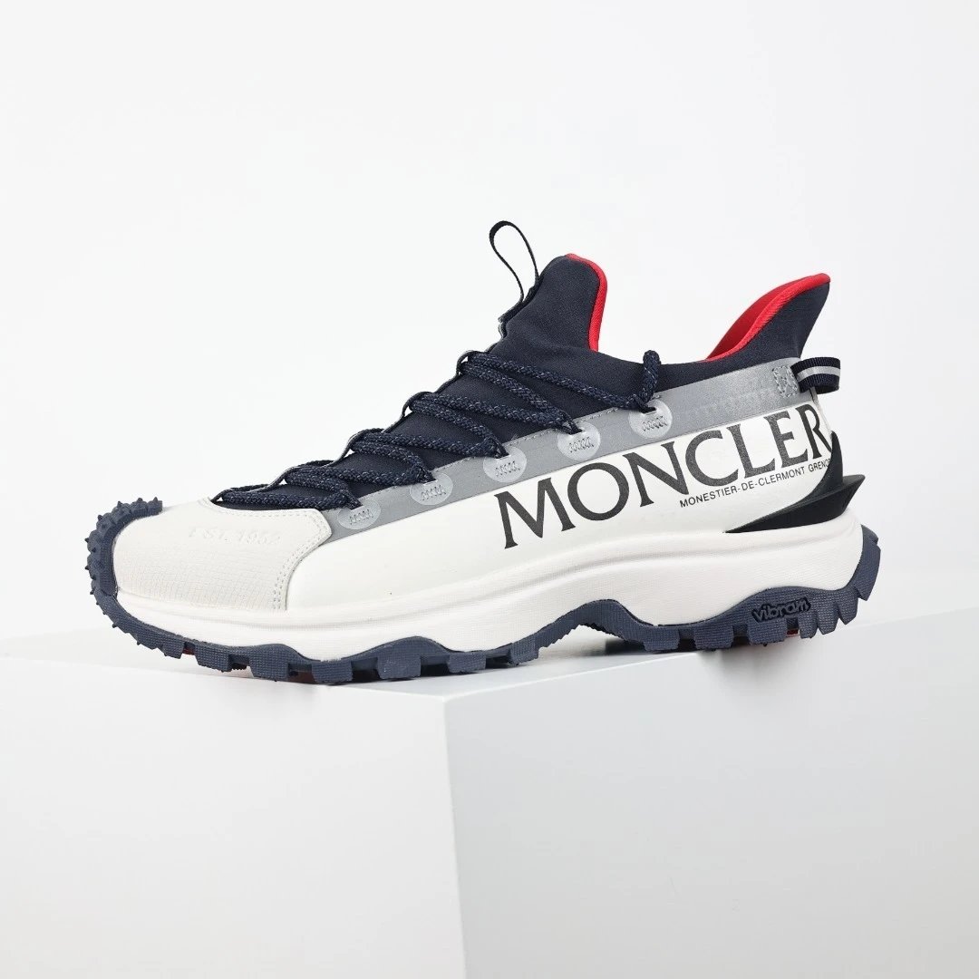 Moncler Sneakers Trailgrip lace-up with lug soles — Masked/Moncler black and white gray