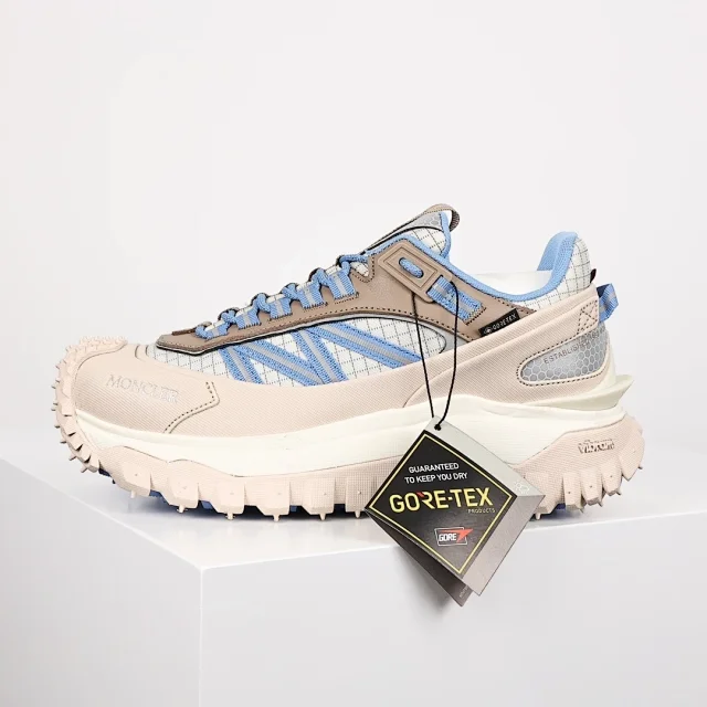 Moncler Sneakers Rugged tread with lug sole product detail image 14