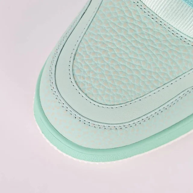 Louis Vuitton Sneakers LV Trainer product detail image 35
