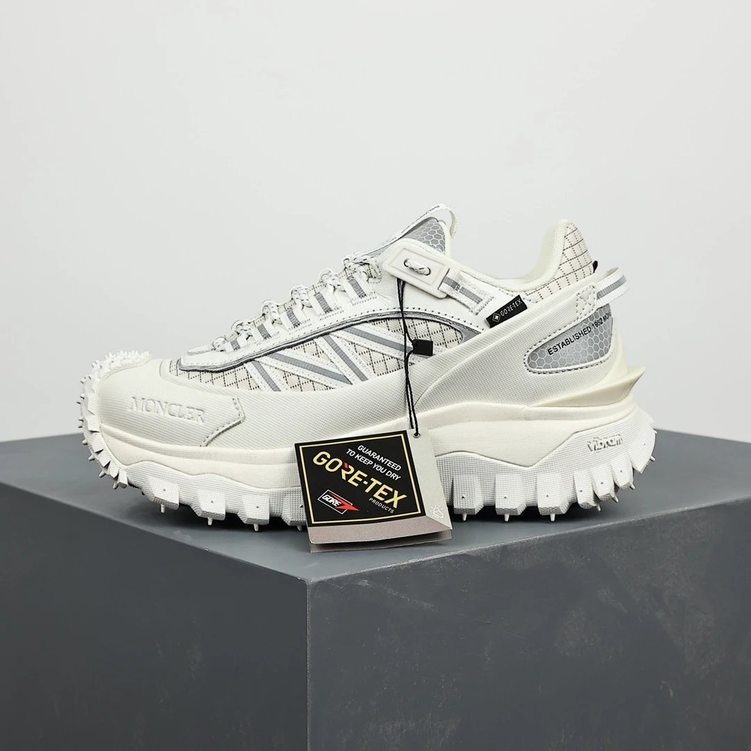Moncler Sneakers Trailgrip Gore-Tex trail — Mask/Moncler white