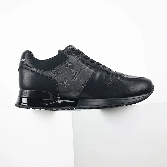 Louis Vuitton Sneakers Run Away product detail image 6