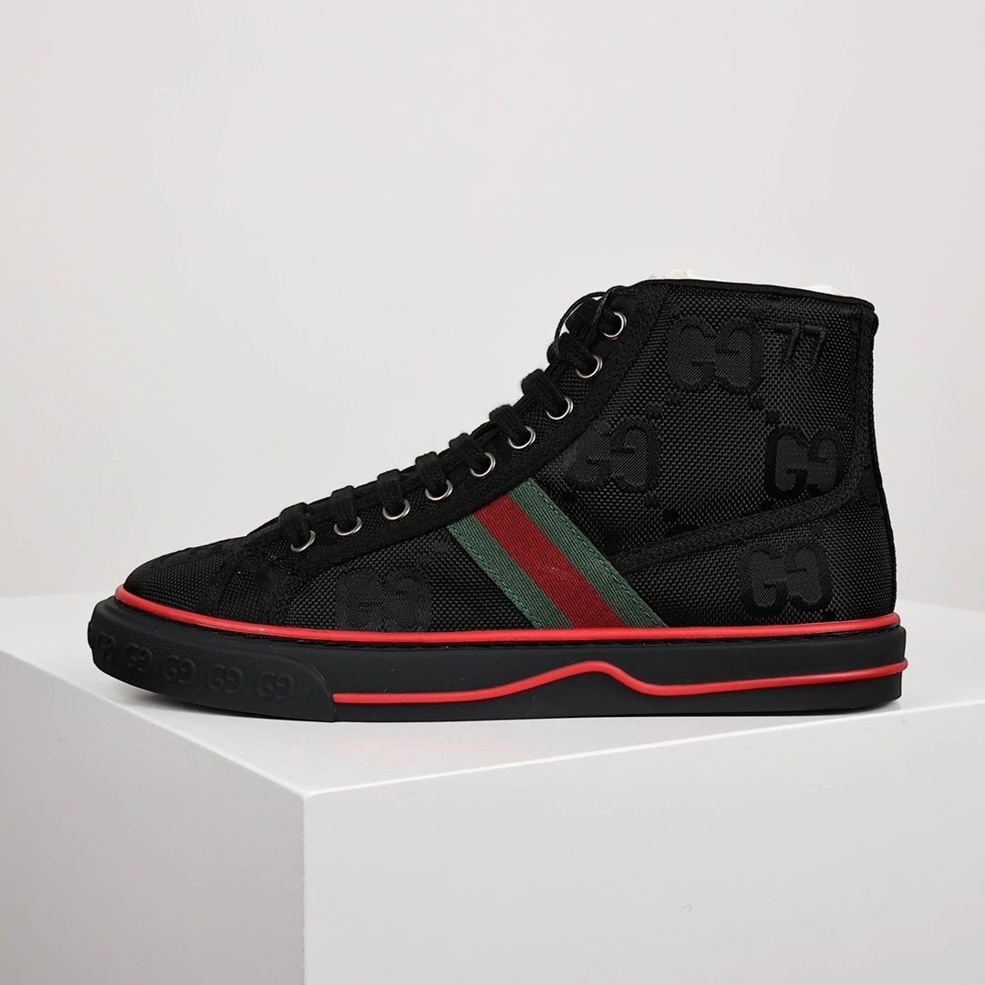 Gucci Sneakers Tennis 1977 high-top canvas — Gucci 1997 Sneakers High-top Black and Red