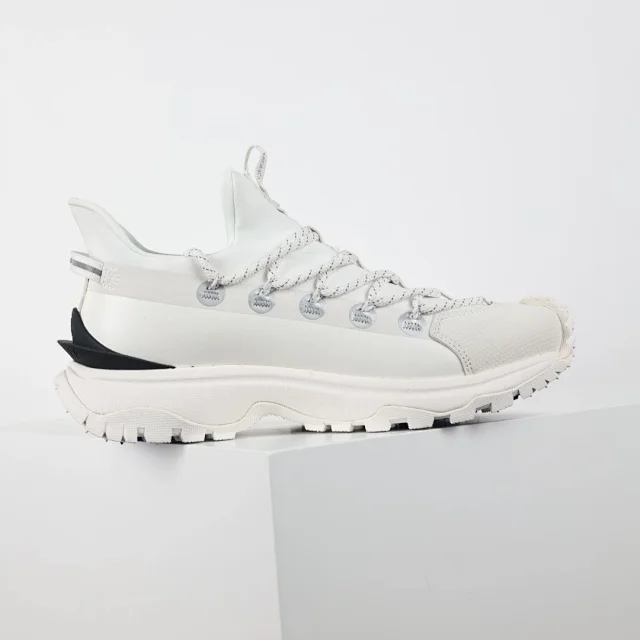 Moncler Sneakers Trailgrip lace-up with lug soles product detail image 4