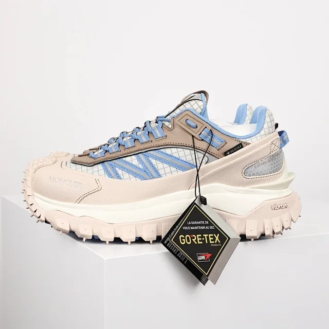 Moncler Sneakers Rugged tread with lug sole product detail image 19