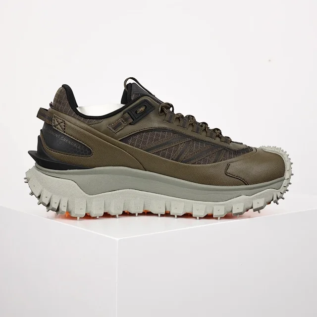 Moncler Sneakers Rugged tread with lug sole product detail image 31