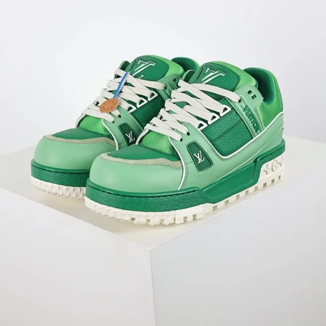 Louis Vuitton Sneakers LV Trainer product detail image 14
