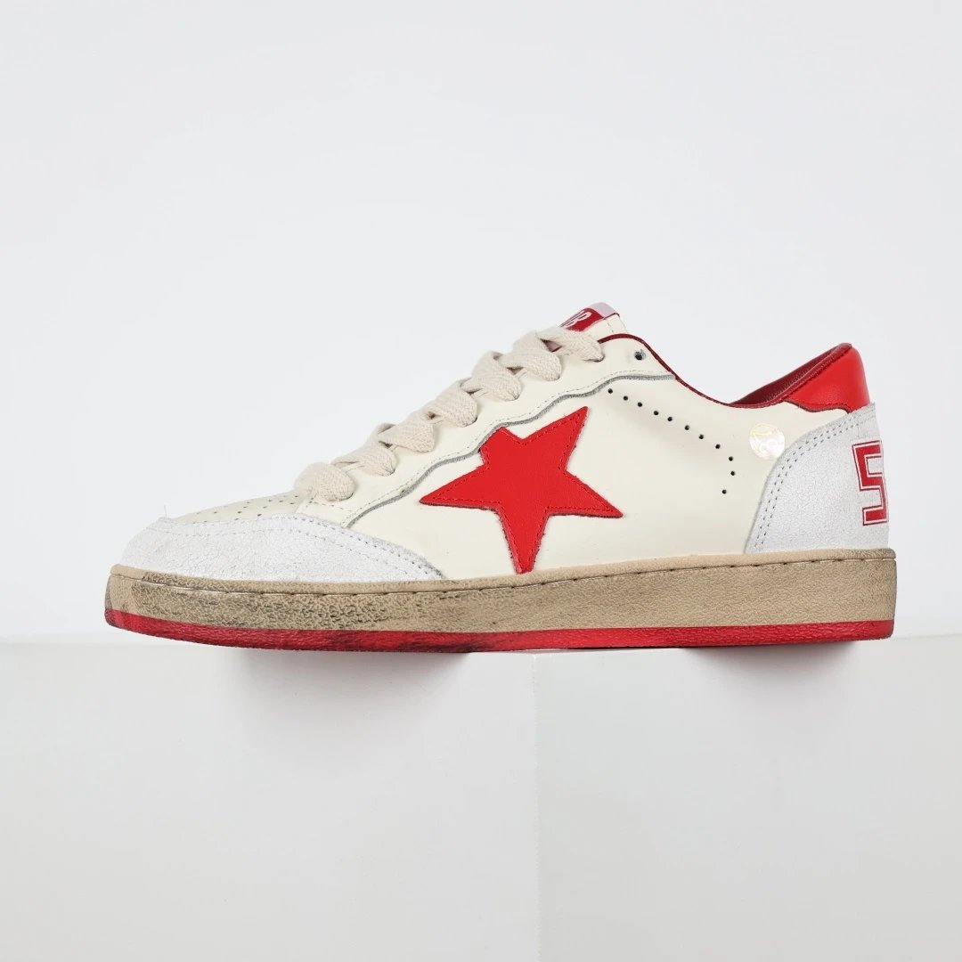 Golden Goose Sneakers Super-Star distressed star — GGDB White Red