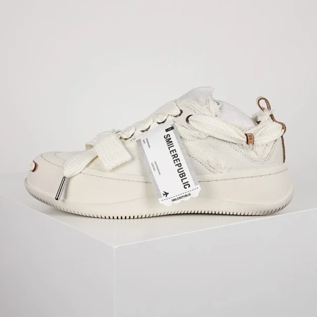SMILEREPUBLIC Sneakers Frayed Canvas High-Top product detail image 12