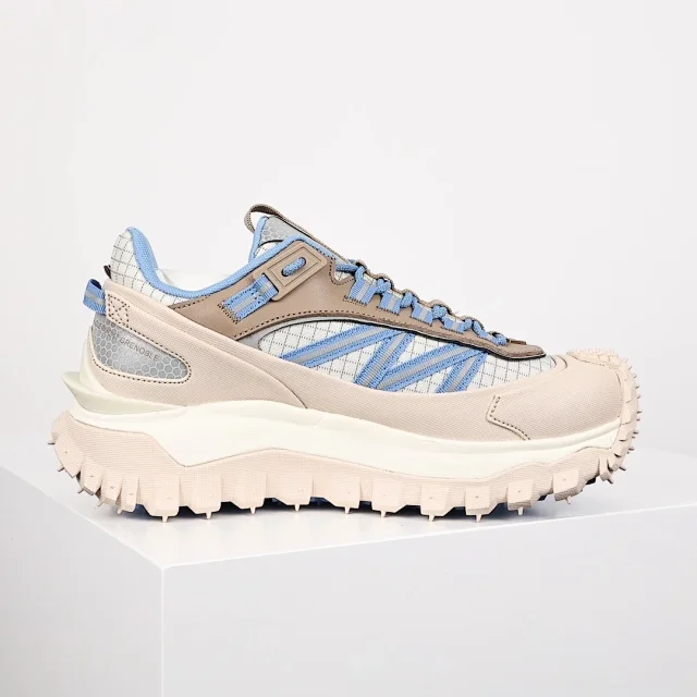 Moncler Sneakers Rugged tread with lug sole product detail image 18