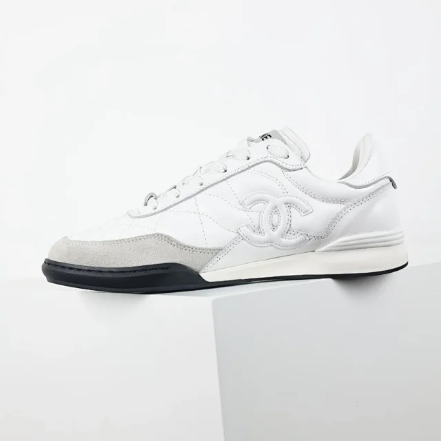 Chanel Sneakers Quilted low-top product detail image 11