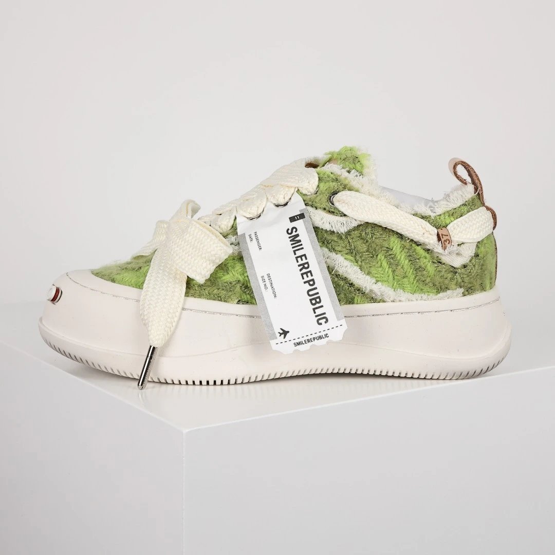SMILEREPUBLIC Sneakers Frayed Canvas High-Top — Open Smile Green