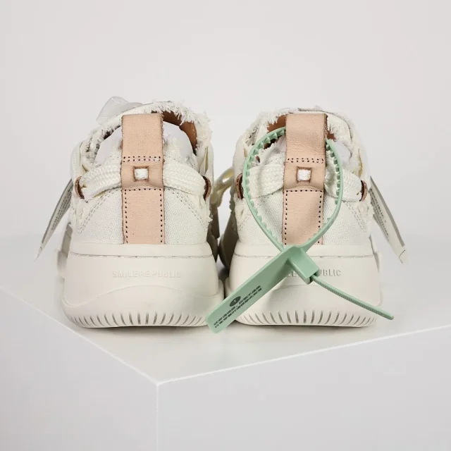 SMILEREPUBLIC Sneakers Frayed Canvas High-Top product detail image 13