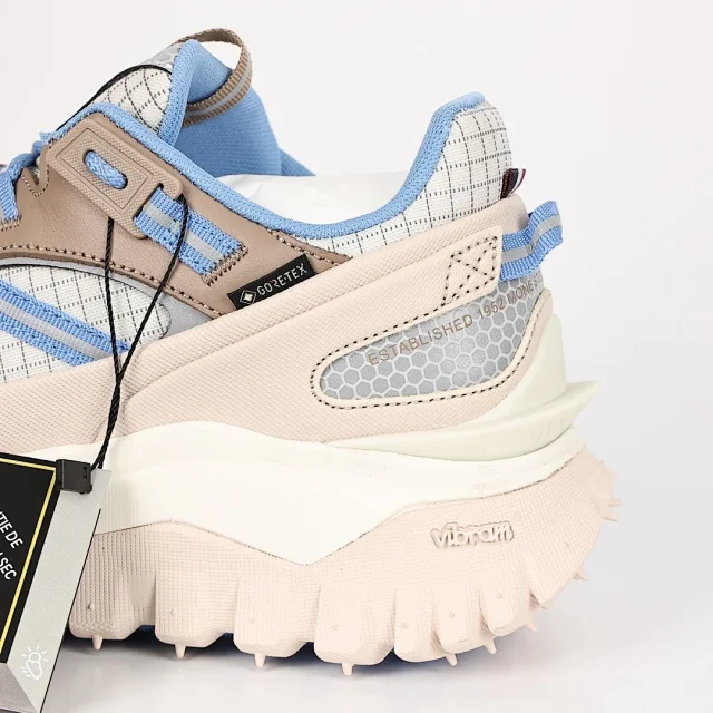 Moncler Sneakers Rugged tread with lug sole product detail image 16