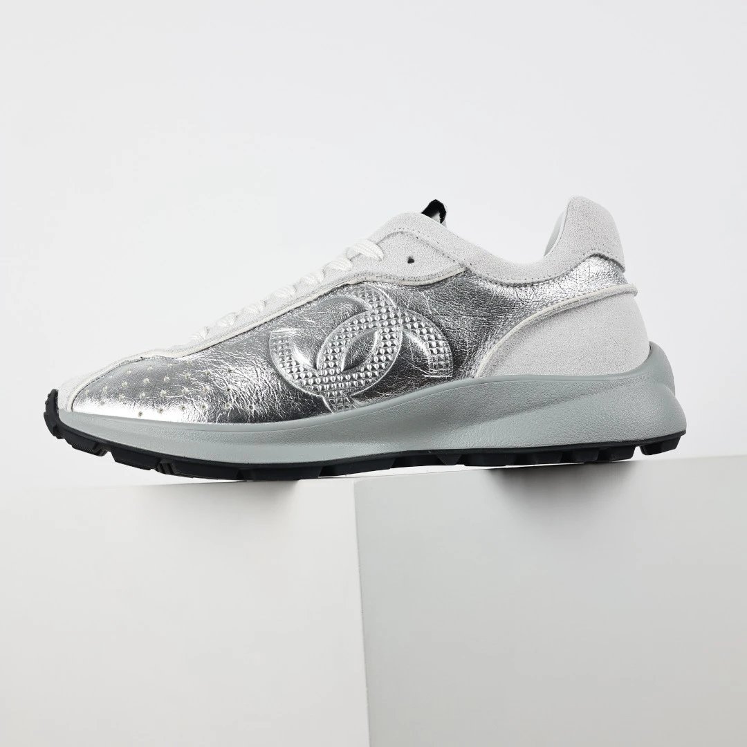 Chanel Sneakers Quilted low-top — Chanel 2025C new silver running shoes