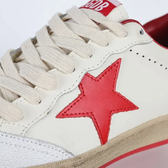 Golden Goose Sneakers Super-Star distressed star product detail image 29