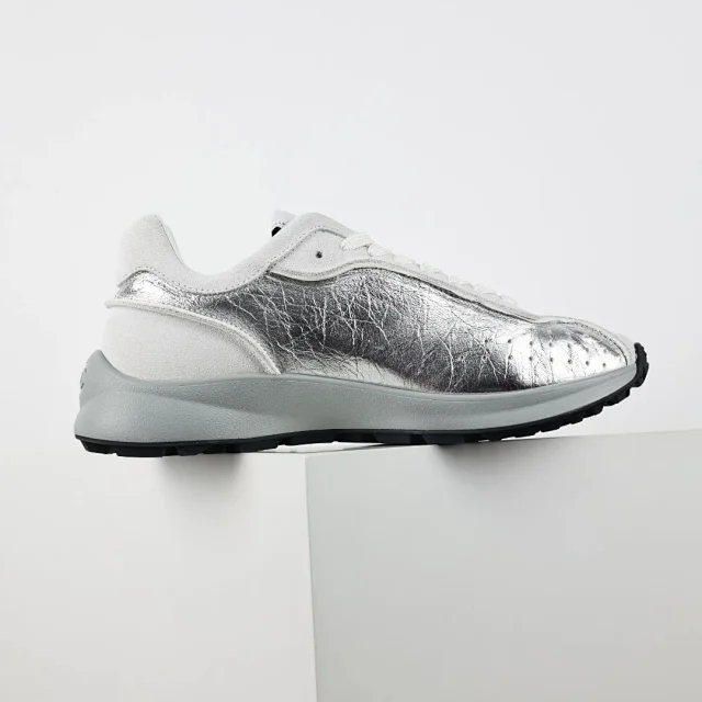 Chanel Sneakers Quilted low-top product detail image 50
