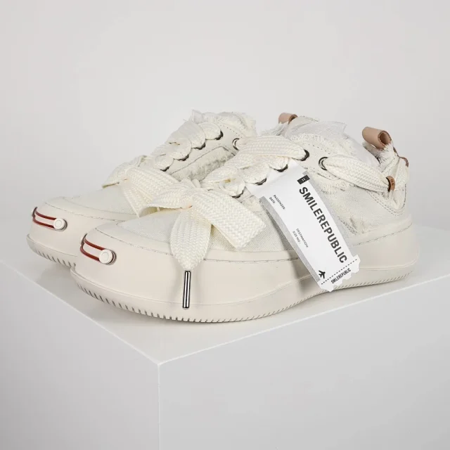 SMILEREPUBLIC Sneakers Frayed Canvas High-Top product detail image 18