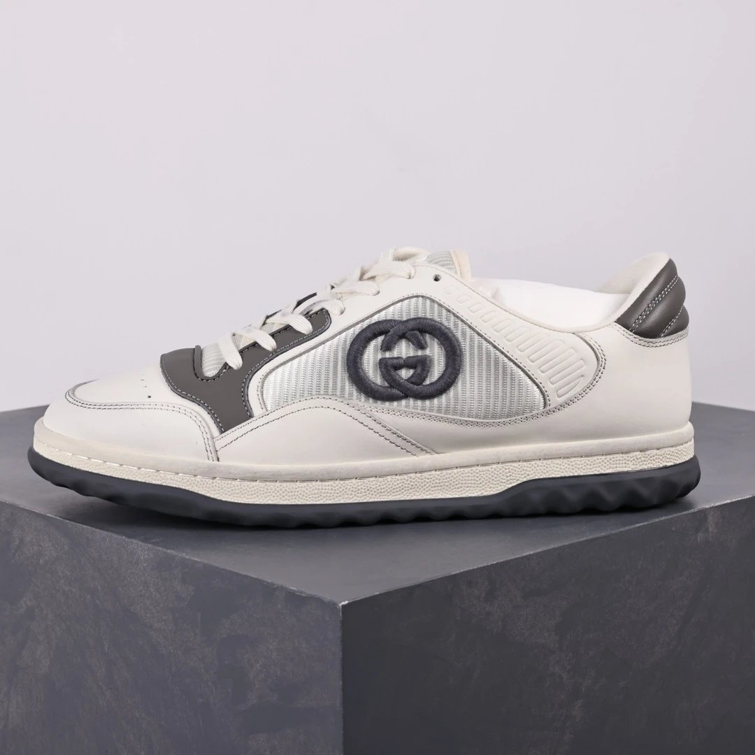 Gucci Sneakers MAC80 low-top with Interlocking G side logo — Gucci MAC80 white ash