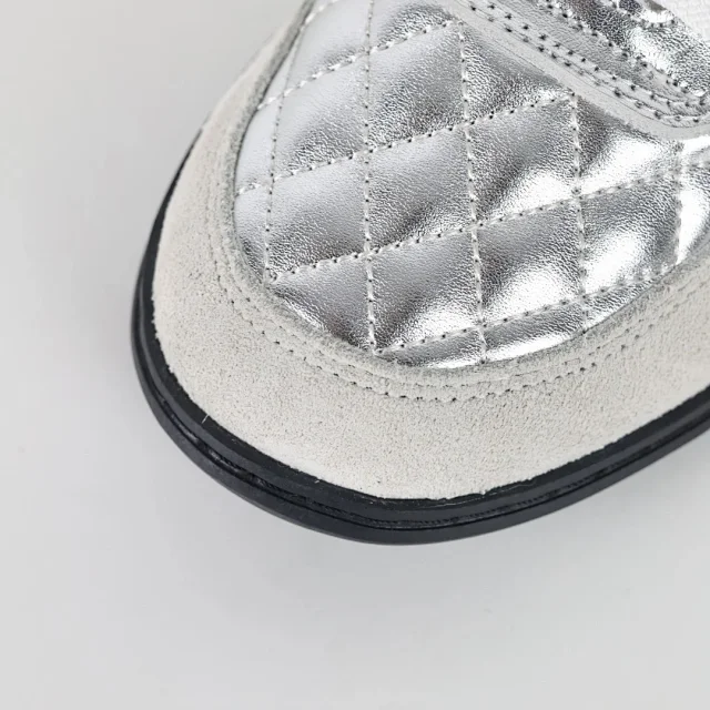 Chanel Sneakers Quilted low-top product detail image 6