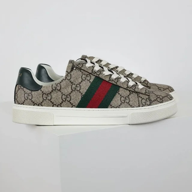 Gucci Sneakers Low-top GG canvas with Web stripe product detail image 25