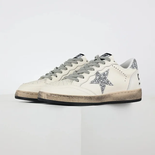 Golden Goose Sneakers Super-Star distressed star product detail image 19