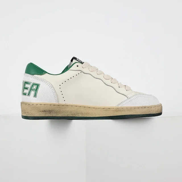 Golden Goose Sneakers Super-Star distressed star product detail image 22