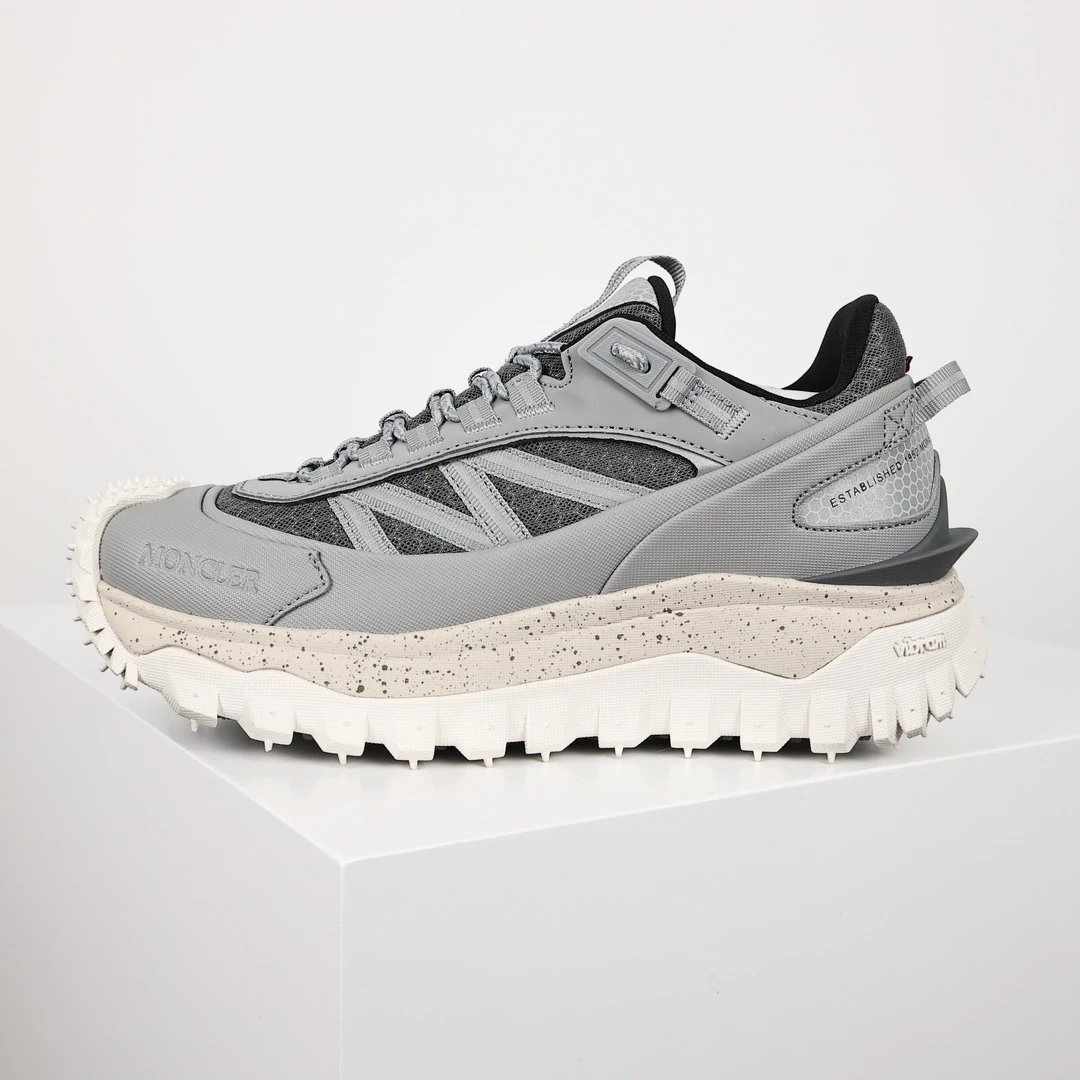 Moncler Sneakers Rugged tread with lug sole — Masked/Moncler gray