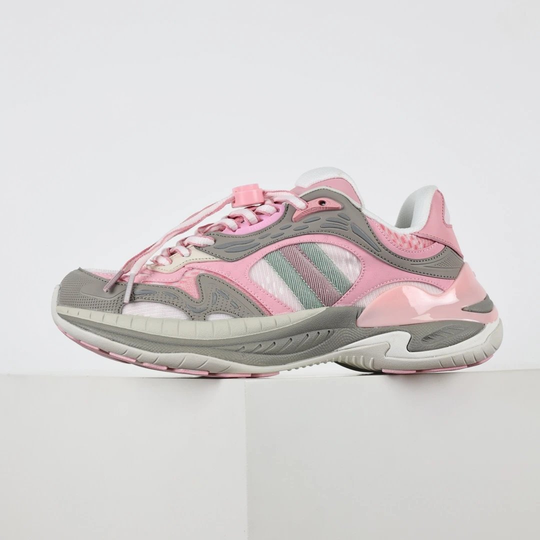 Unbranded Sneakers Chunky low-top with striped side panels — GUCCI Gucci Leather Grey Powder