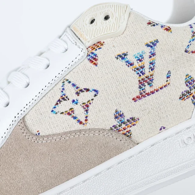 Louis Vuitton Sneakers Low-top lace-up product detail image 11