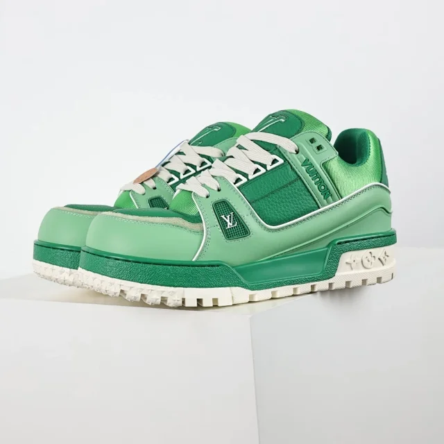 Louis Vuitton Sneakers LV Trainer product detail image 18