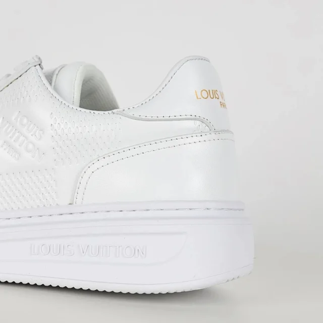 Louis Vuitton Sneakers Low-top monogram leather product detail image 16