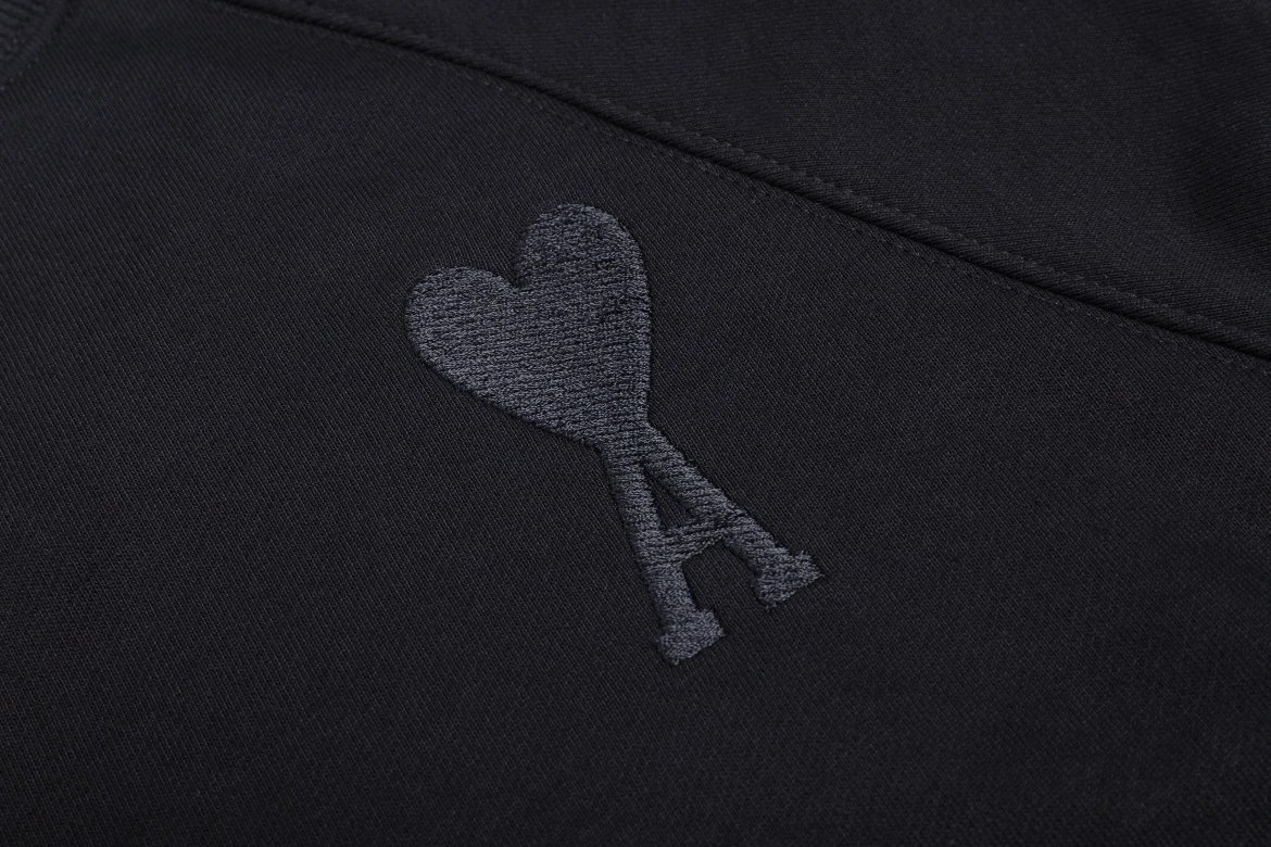 AMI Paris Heart Logo Crewneck Beige Sweater - 5