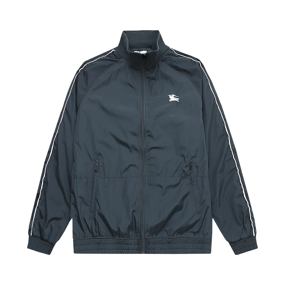 Burberry Logo-Embroidered Windbreaker Black Jacket Outerwear.windbreaker - 41
